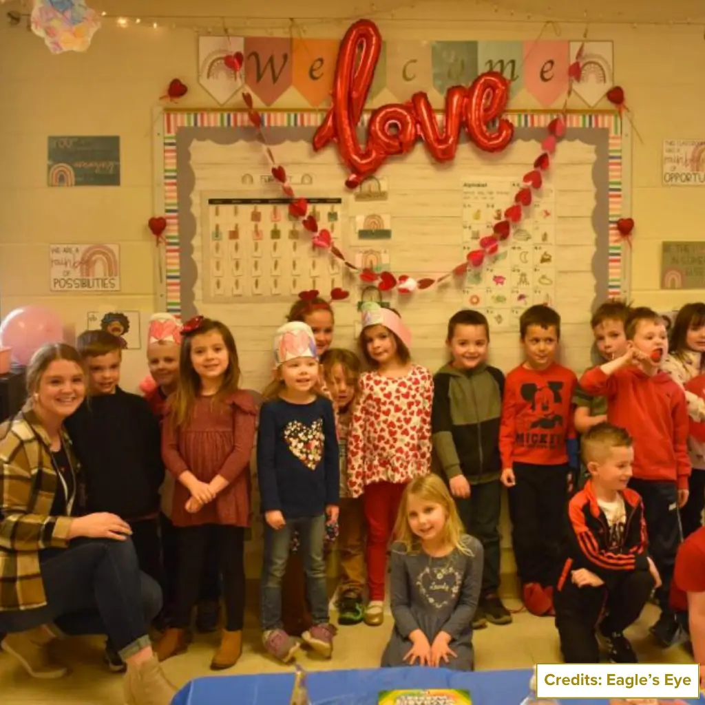 Valentine Decorations for School Cafeteria